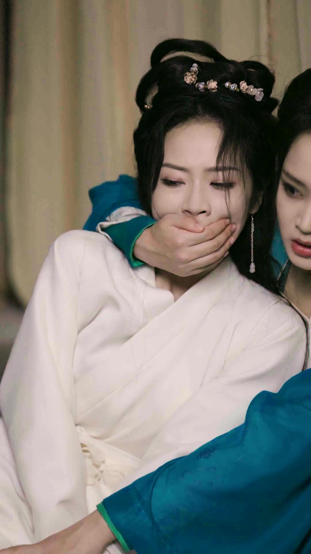 Episodio 12 - Destinos Rotos